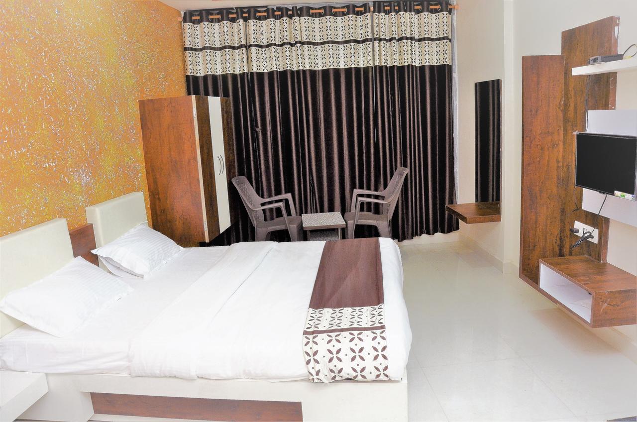 Hotel Bansidhar Somnath Exterior photo